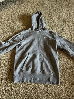 Nike Gray Pullover Hoodie